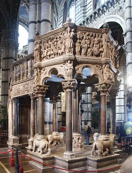 Nicola Pisano e aiuti. Pulpito. 1266-69. Marmo. h.cm. 460. Siena, Duomo.