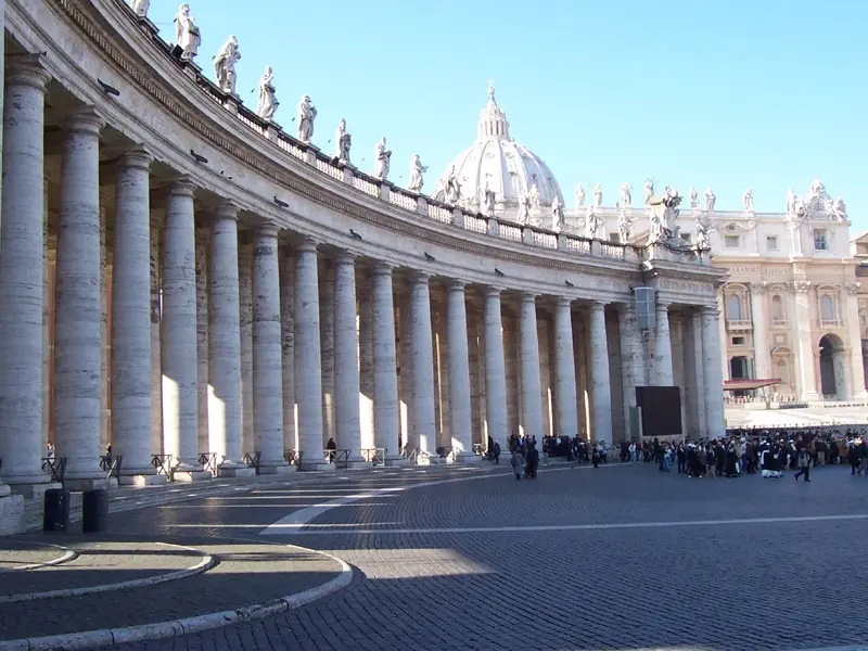 Gianlorenzo Bernini. Part. del Colonnato di San Pietro. 1656-1667. Roma.