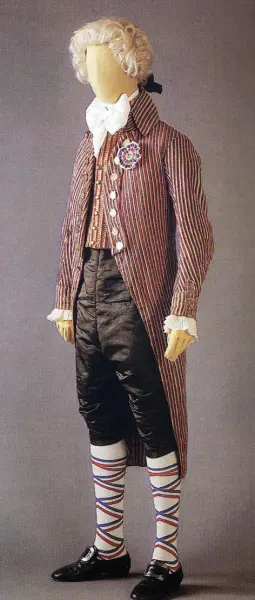 Completo maschile tricolore. 1789-93. Redingote in cotone e lino, gilet, culotte in raso nero
Parigi, Musée de la Mode et du Textile, Coll. UFAC.