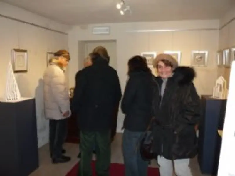 Un momento dell'inaugurazione della mostra Natale in arte 2011