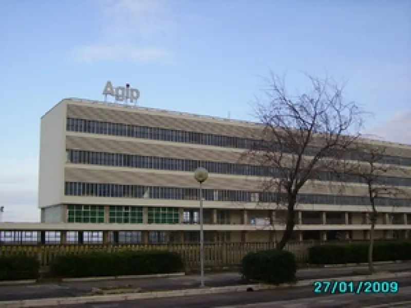 Giuseppe Vaccaro. Colonia Agip. 1937-38. Veduta d'angolo. Cesenatico