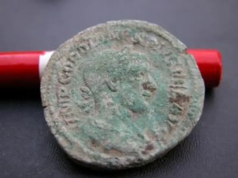 Moneta bronzea di Gordiano II, 238 a. C.