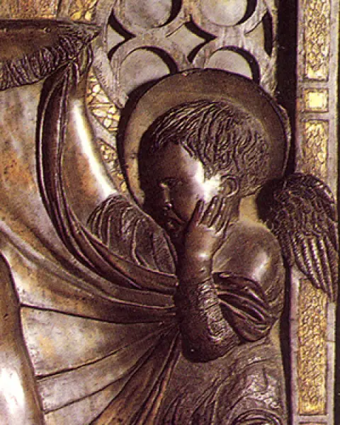 <p>Donatello. Compianto sul Cristo morto. Part. Bronzo dorato. Altare del Santo. 1450. Padova,  Basilica di Sant'Antonio.</p>