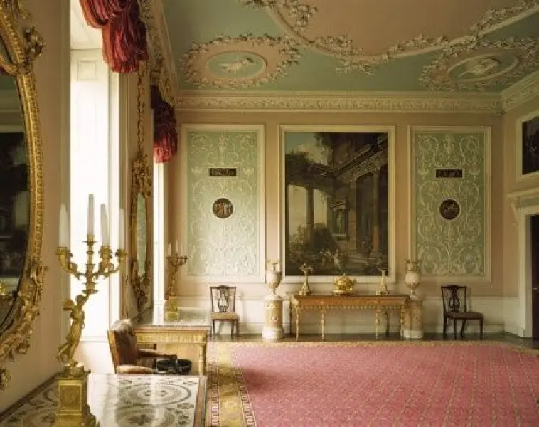 <p>Robert Adam. Sala da pranzo di Oesteley House. 1761. Hounslow, Londra</p>
